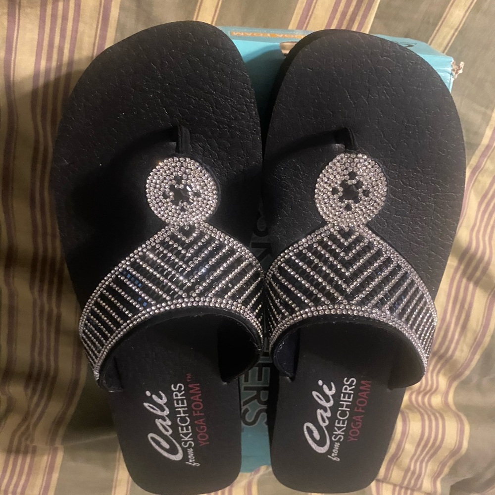 Rhinestone Yoga Foam Skechers